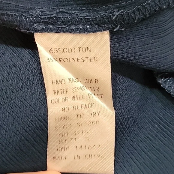 She & Sky Ruffled Shirt - Picture 8 of 8